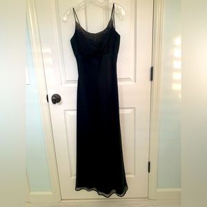 Formal dress.  Cachet, black, long
